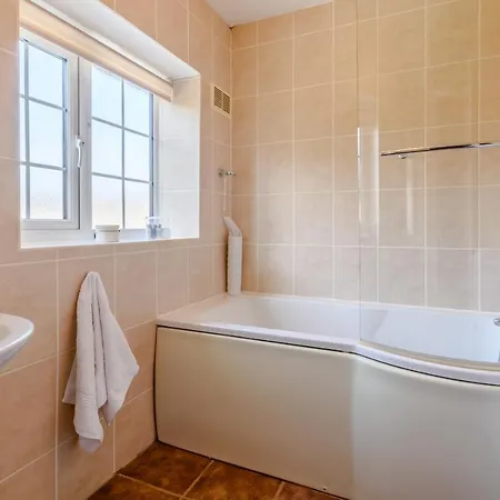 度假居 Ivy 赫尔姆斯利