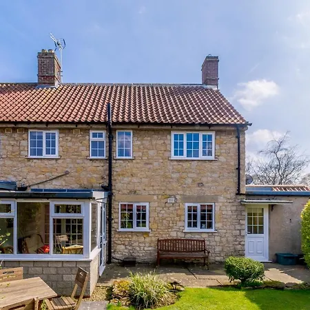 Ivy 度假居 赫尔姆斯利